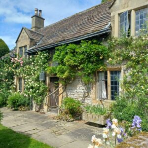 Photograph of the cottage at Haddon Hall, Derbyshire